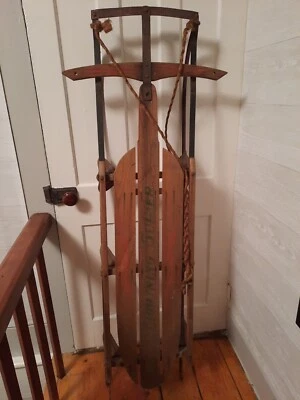 Vintage 55" Lightning Guider No. 125 Sled - Image 1 of 4