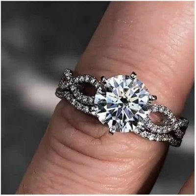 Set Fede Nuziale Simulata 2 CT Tonda Zaffiro Bianco Gambo Spaccato in Argento 935 - Immagine 1 di 4