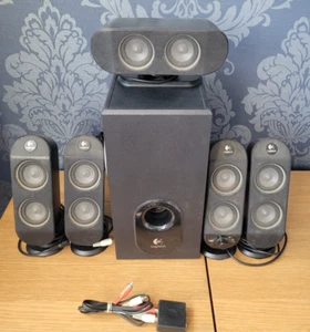 Altavoces para computadora Logitech X-530 - Imagen 1 de 20
