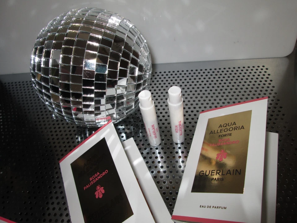 Guerlain Aqua Allegoria Forte Rosa Palissandro 0,03 fl oz. x 2 Muestras ¡NUEVA GOTA! Foto 1 de 1