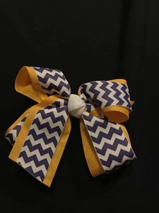 Amarillo, púrpura y blanco galón estampado de 6"" clip de arco para el cabello - Imagen 1 de 4