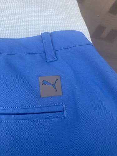 Puma corto blu
