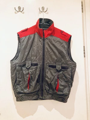 Vintage Descente down vest in red and grey - Image 1 of 4