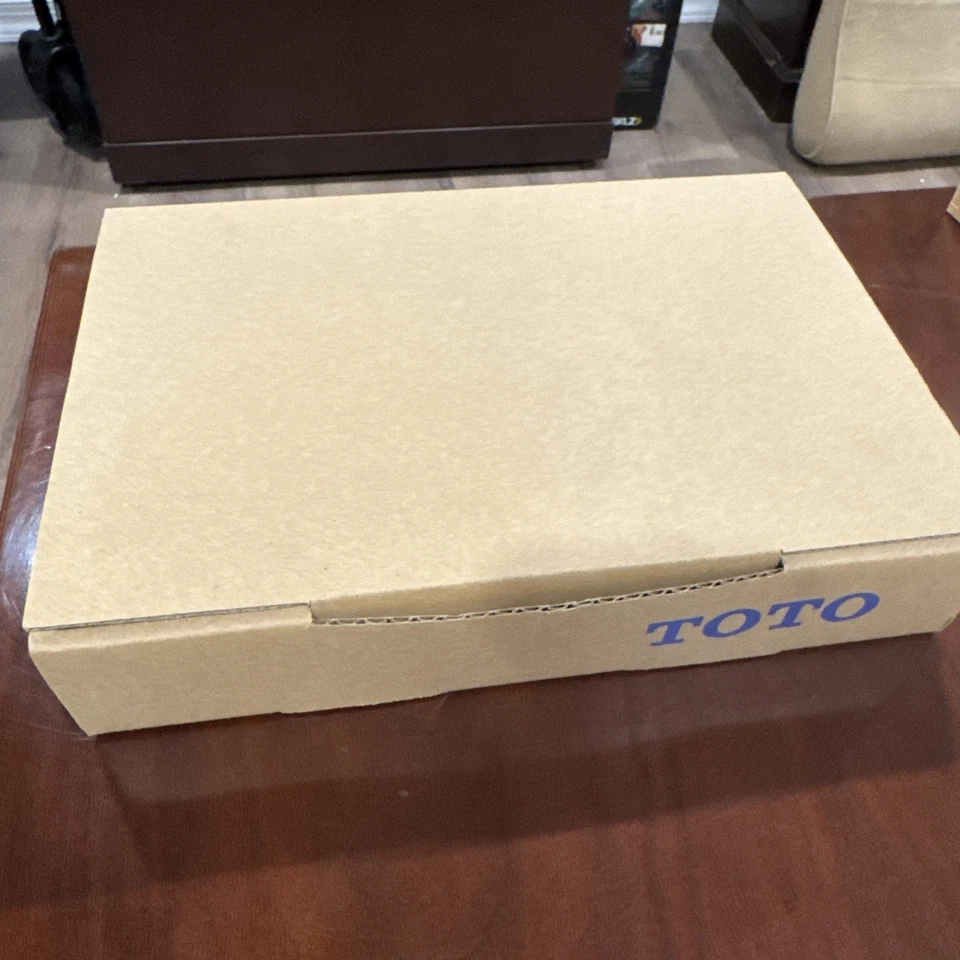 Placa de empuje redonda de doble botón Toto YT930#MS plateada mate Foto 1 de 4