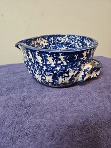 Schwamm verzierte Teigschüssel mit Ausgießer.   2QT  - Bild 1 von 7