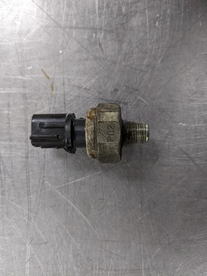Sensor de presión de aceite del motor para Toyota Prius c 1.5 12-18 Foto 1 de 4