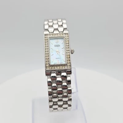 Reloj De Colección GRUEN Damas Madreperla Cristal Acento Tono Plata 7" Batería Nueva Foto 1 de 4