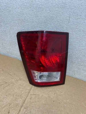 Jeep Grand Cherokee 2007 2008 2009 2010 conductor izquierdo luz trasera izquierda fabricante original V2987 DW Foto 1 de 4