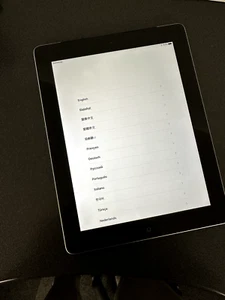 Apple iPad (4th Generation) A1460 16 GB, Wi-Fi and cellular - Picture 1 of 5