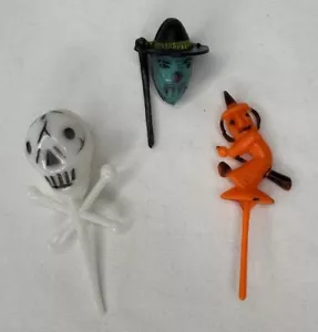 Vintage Halloween Cupcake Picks Cake Toppers Lot Plastic Witch Skull Skeleton - Picture 1 of 3