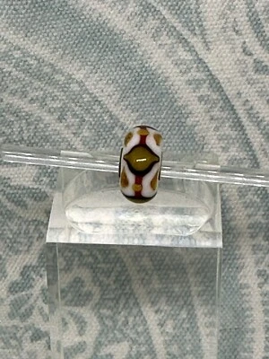 Authentic Trollbeads Moss Green Ornaments w Red & Mustard Lines on White CC, New - Изображение 1 из 4