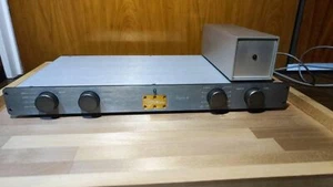 (Kostenloser Versand) KRELL PAM-5 Regelverstärker mit Ladegerät, getestet - Bild 1 von 4