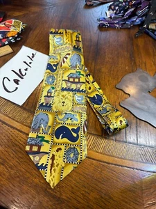 ELEPHANT ANIMAL HIGH END DRESS SUIT DESIGNER NECKTIE TIE FREE SHIPPING - Picture 1 of 3