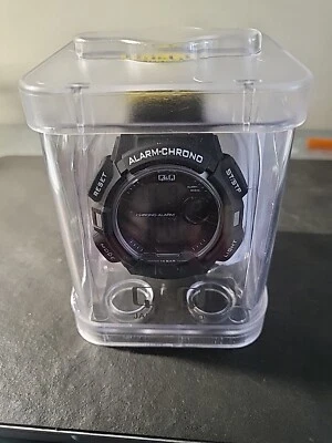 Q&Q Mens Large Digital Full Size Chronograph Sport Watch - Image 1 of 4