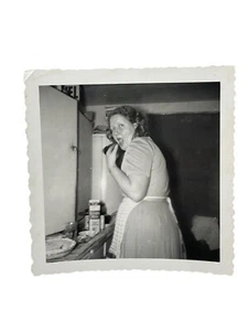 Vintage Snapshot Photo Woman in Kitchen Eating Caught in the Act Lookš„ - Picture 1 of 4