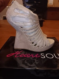 Heartsoul Calandra Knochen Eidechse Heels - 5,25 Zoll, Größen 7,5, 8, 8,5, 10 - Bild 1 von 5