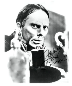 FOTO FIRMADA REPRO ZACHERLEY PRESENTADOR DE TERROR SHOCK THEATER AÑOS 50/60 - Imagen 1 de 1