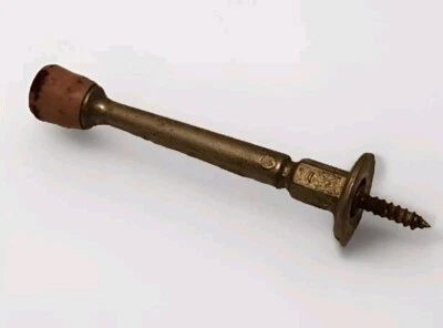 Tapón de puerta de latón vintage tornillo salvamento roscado zócalo herrajes Taiwán Foto 1 de 4