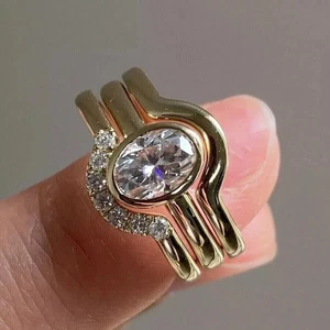 Ovaler Moissanit-Verlobungsring 2,10 kt Pave Trio Set 14 kt Gelbgold plattiert - Bild 1 von 10