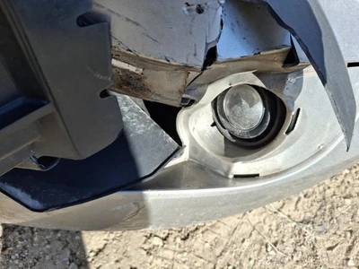 Luz de conducción usada se adapta a: Chevrolet Impala 2006 antiniebla grado A Foto 1 de 4