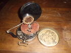  Phonographe de poche portable suisse vintage Mikiphone gramophone