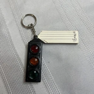 Vintage Keychain Traffic Light Stoplight With Notepad Paper Notes Notepad Unique - Picture 1 of 9