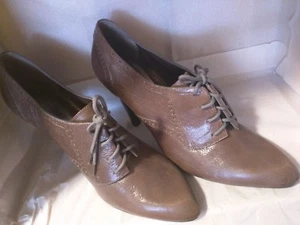 Inc international concepts women's 10M charcoal brown upper Lether Lace up Heels - Picture 1 of 8