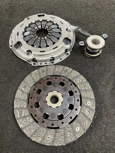 CLUTCH KIT 3 PCE GENUINE FOR  NISSAN JUKE QASHQAI 1.6 DIG-T NISMO RS 2010-2019 - Afbeelding 1 van 4