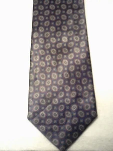 Halston III 100 % Seide 56" klassische spitze Krawatte Made in USA - Bild 1 von 4