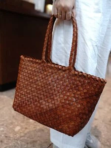 Bolso de cuero tejido, bolso de cuero de grano completo hecho a mano, bolso minimalista para mujer, mano - Imagen 1 de 10