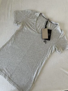 Orig Burberry Damen T-Shirt Poloshirt Bluse Shirt Gr. XS/34 Grau Kurzarm - Bild 1 von 5