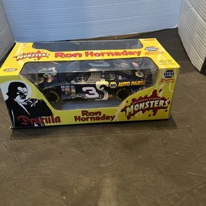 2000 RON HORNADAY CHEVY 1:24 NASCAR #3 NAPA UNIVERSAL STUDIOS MONSTERS DRACULA  - Picture 1 of 9