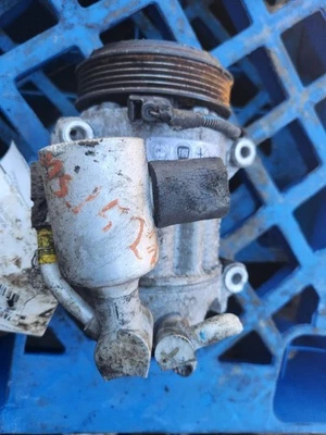 AC Compressor 4 Door L Model Fits 14-17 FIAT 500 357604 - Imagem 1 de 4