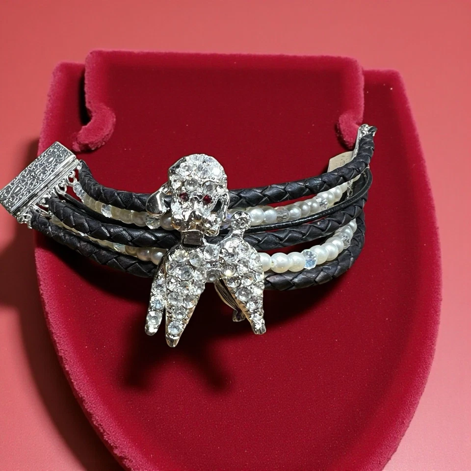 POODLE 胸针手链,胸针可拆卸。 皮革, 珍珠, 水晶, — 第 1/4 张图片