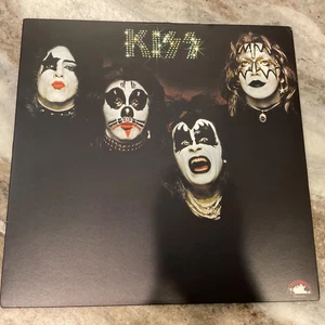 KISS LP S/T  2014 REISSUE 180 Gram Casablanca ‎– B0019816-01 M/NM - Bild 1 von 3