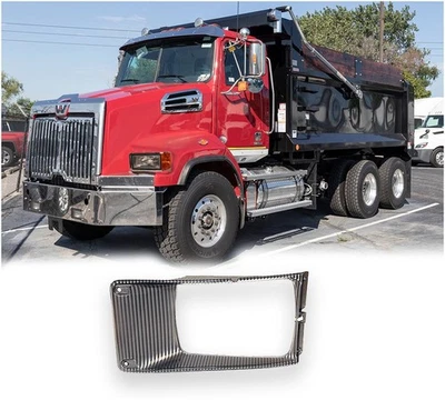 Bisel del faro izquierdo para International 9400 8200 8300 4700 1661763C1 889-5101 Foto 1 de 4