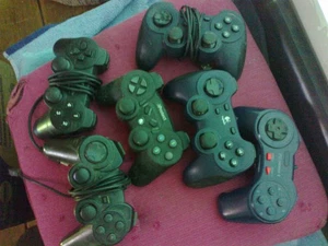 6 mal pc usb game conntroller gute gamepads für pc gebraucht und playstation? - Bild 1 von 6