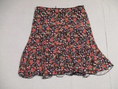 Un Temp Pour Elle Paris Skirt Womens 40 EU (8 US) Black Floral  20 Inch Ladies - Image 1 of 4
