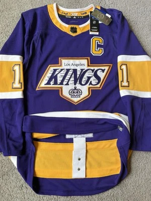 Camiseta Adidas Auténtica Kopitar Los Angeles Kings Retro Reverso 1.0 Púrpura 46 Foto 1 de 3
