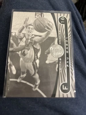 2005-06 Topps First Row Black & White /225 Pau Gasol #9 HOF - Image 1 of 3