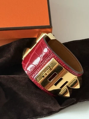Hermès Collier de Chien Armband – Rotes Krokodilleder & Vergoldetes Metall - Bild 1 von 4