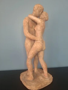 Vintage Art Sculpture Statue Embracing Kissing Lovers Couple Ceramic Modern Deco - Picture 1 of 19