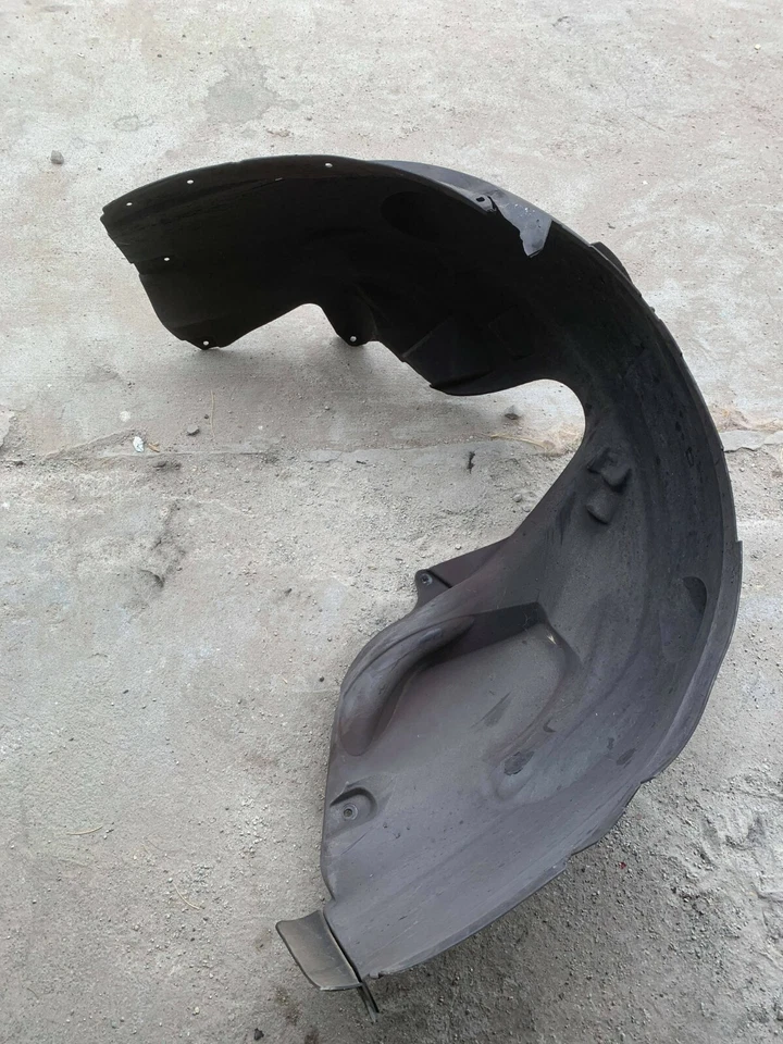 BMW M5 E60 2006 pasajero derecho cuarto trasero panel guardabarros forro salpicaduras OEM Foto 1 de 4
