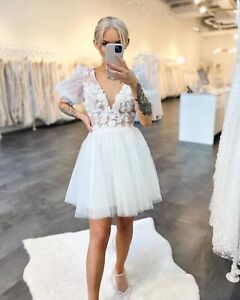 V Neck Short Wedding Dresses With Short Sleeves Lace Knee Length Bridal Gowns
