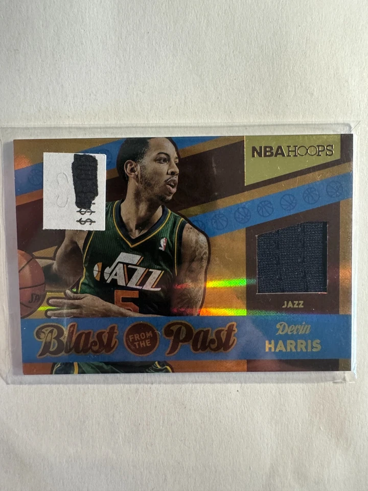 K221,280 - 2014-15 Hoops Blast from the Past Memorabilia #3 Devin Harris Jersey - Image 1 of 1
