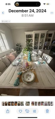 Hermosa mesa de comedor y banco de pedestal rústico francés de campo/granja Foto 1 de 4