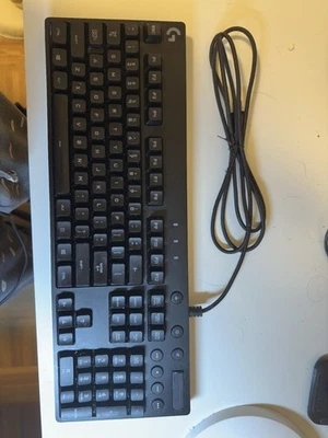 Logitech G810 Orion Spectrum RGB Mechanical Gaming Keyboard - READ DESCRIPTION - Image 1 of 4