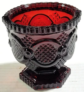 AVON - 1876 Cape Cod Collection Ruby Red - Sugar Dish - Picture 1 of 4