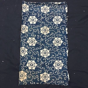Vintage Japan BORO Old Japanese Cloth Indigo Dyeing Cotton Scraps Floral Pattern - Picture 1 of 3