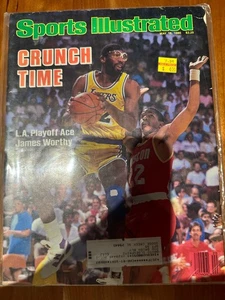 FREE SHIP! Sports Illustrated ~ May 19, 1986 - CRUNCH TIME James Worthy - Picture 1 of 3